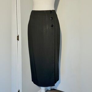 Michele Black wrap skirt with button closure Size 8 excellent condition